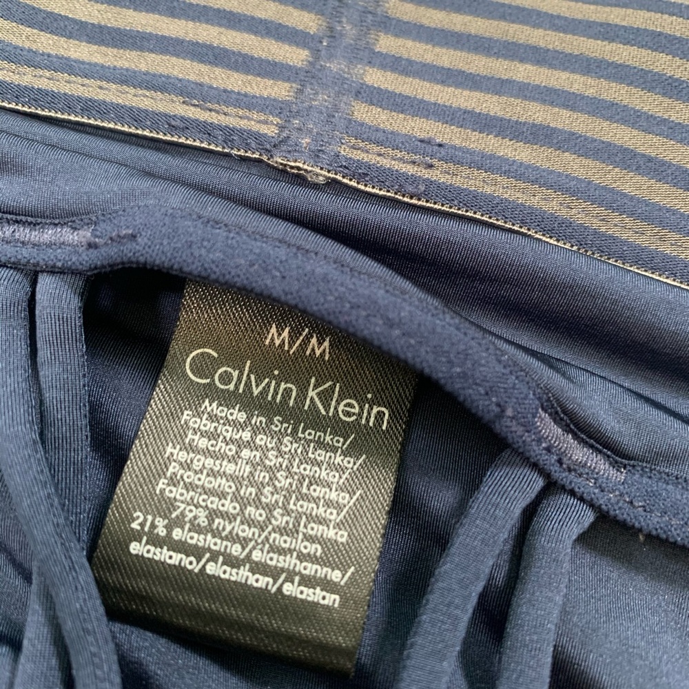 Calvin Klein Sports Bra - Picture 3 of 3